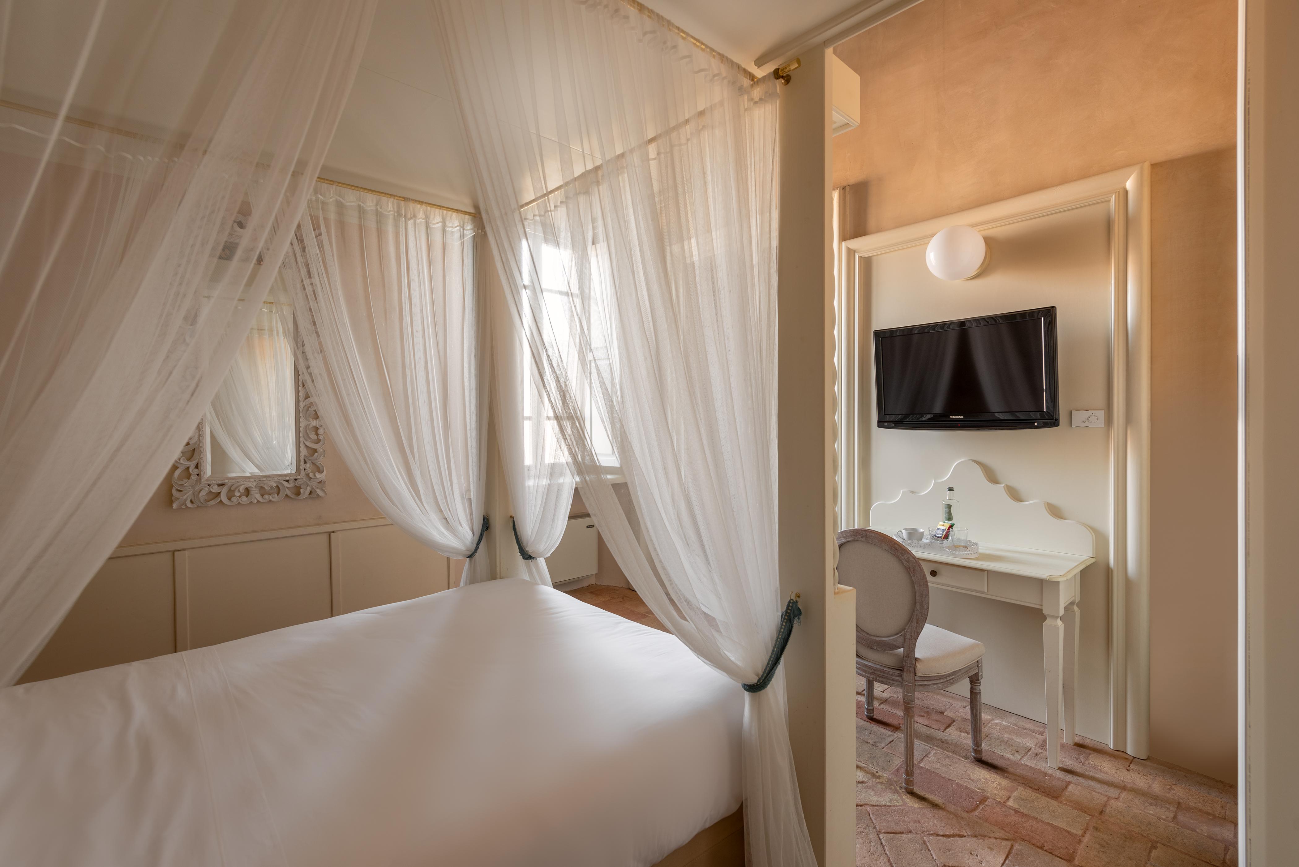 Hotel Palazzo Novello Montichiari Dış mekan fotoğraf